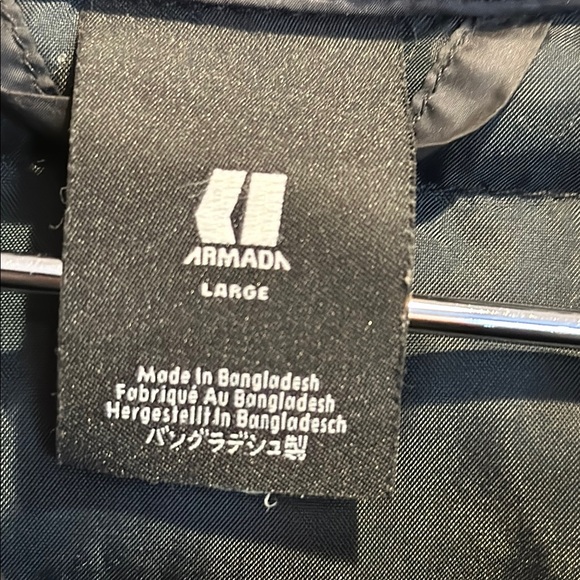 Armada Men's Black Puffer button up Jacket large - Picture 4 of 4
